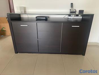 decoración y accesorios - Credenza comprada en Ilumel