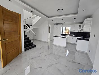 apartamentos - Penthouse en venta en la av. Jacobo Majluta