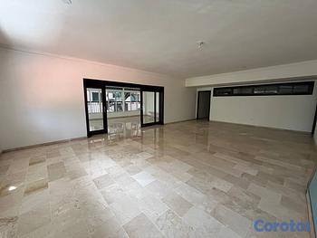 apartamentos - Alquiler Amplio y Hermoso Apartamento en Piantini