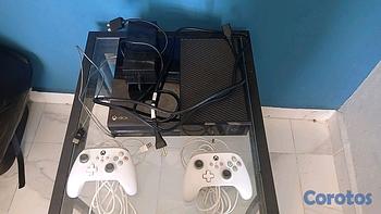 consolas y videojuegos - XBOX ONE 500GB USADA + JUEGO