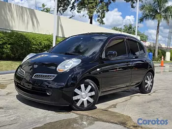 carros - Nissan March 2010
