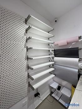 articulos de oficina - Set de 4 Estante bergshult (IKEA). 
31 1/2 x 7 7/8 pulg. 