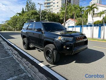 jeepetas y camionetas - 2018 Toyota 4 Runner TRD Off-Road Premium 4x4 