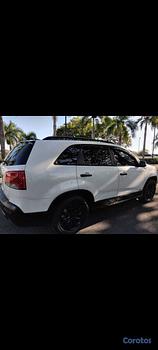 jeepetas y camionetas - Kia Sorento 2011 en oferta excelentes condiciones