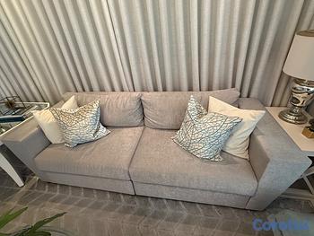 muebles y colchones - 2 Sofás comprados en Charo Decoraciones los cojine