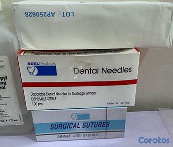 Salud y Equipamiento Médico - Materiales de odontología, incluyendo una caja de endodoncia con sus limas 