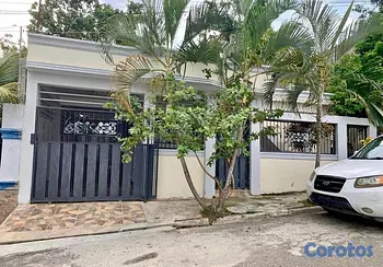 casas - Casa en venta en jardines del rey