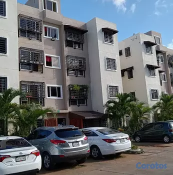 apartamentos - Tercer piso de dos habitaciones en San Isidro