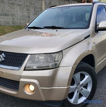 jeepetas y camionetas - Suzuki Grand vitara 2011 Excelentes condiciones