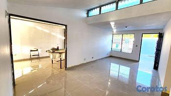 oficinas y locales comerciales - Casa/Local Comercial de 170m2 en alquiler en La In