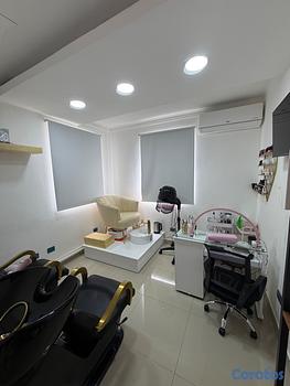 negocios en venta - Vendo salón de belleza por motivo de viaje 