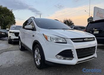 jeepetas y camionetas - Ford Escape SE Panoramica 2015