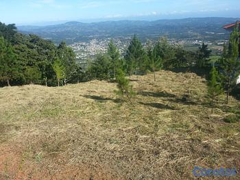 solares y terrenos - Solar en montaña con vista abierta al valle – Jara