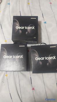 celulares y tabletas - Disponible  audífonos Samsung gear iconx en su caja precio 4,500 negociable 