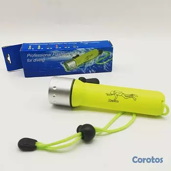 Artículos Deportivos - Linterna foco de buceo sumergible waterproof bajo el agua LUZ LED BRILLANTE