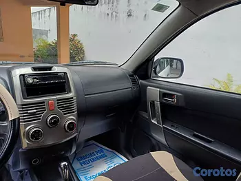 jeepetas y camionetas - Daihatsu Terios Long  RD$ 460,000