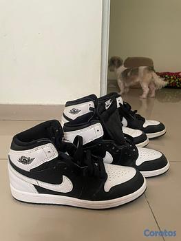 zapatos unisex - Vendo un par nuevos y los demás poco uso 