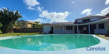 casas vacacionales y villas - Vendo Excelente Villa en LAS TERRENAS, a 5 minutos