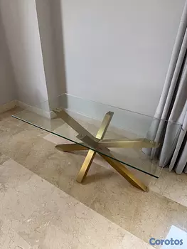 decoración y accesorios - MESA CON TOPE DE CRISTAL Y METAL DORADO