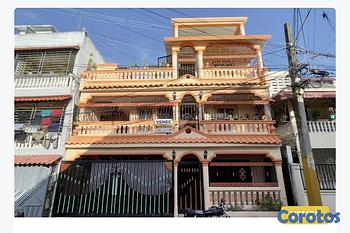 casas - Casa o Edificio de 3 Niveles Prox. Carrt. Mella SD