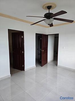 apartamentos - Alquila apartamento 3er piso Residencial Mar Carib