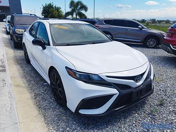 carros - 2023 Toyota Camry SE 4x4 