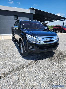 jeepetas y camionetas - 2013 Isuzu DMAX ls full 4x4 
inicial cómodo clean 