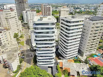 apartamentos - APARTAMENTO DE LUJO PISO ALTO EN VENTA LA TRINITARIA SANTIAGO