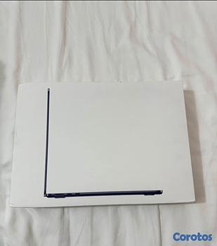computadoras y laptops - MacBook Air m3 16/256ssd 2024