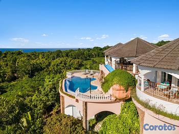 casas vacacionales y villas - IMPONENTE VILLA 3 NIVELES EN  RIO SAN JUAN, CON VI