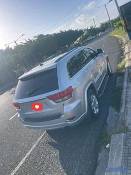 jeepetas y camionetas - negociable, usada como nueva 