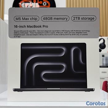 computadoras y laptops - MacBook Pro 16.2” M5 Max – 48GB RAM / 2TB SSD (Black) 
