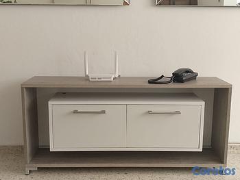 decoración y accesorios - MUEBLE DE TV CON LUCES LED 