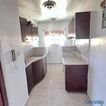 apartamentos - Aparentemente en Carmen Renata lll   