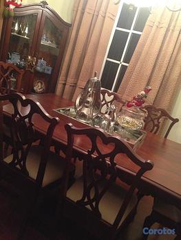 muebles y colchones - Comedor y estante de caoba