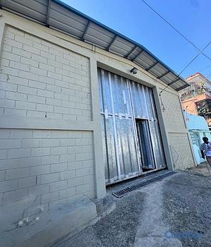 oficinas y locales comerciales - se alquila nave 