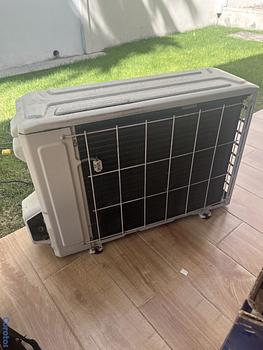 aires acondicionados y abanicos - Aire acondicionado split 12,000 btu 19 SEER