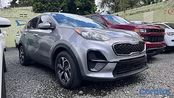 jeepetas y camionetas - Kia Sportage LX 2020