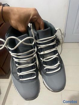 zapatos para hombre - Jordan 11 cool grey 