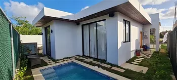 casas vacacionales y villas - Venta de Villa en punta cana con picuzzi incluido zona turística