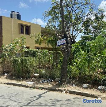 solares y terrenos - Solar de 684m2 con vocación residencial 