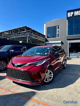 jeepetas y camionetas - TOYOTA SIENNA XSE 2021