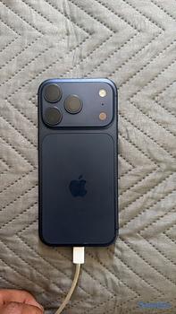 celulares y tabletas - Vendo teléfono iPhone 15 Pro Max Factory desbloque