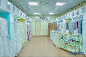 negocios en venta - Se vende tienda de novias totalmente equipada (con o sin los locales) 