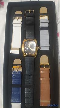 joyas, relojes y accesorios - Disponible reloj invicta lupaq 47mm  5 pulsa de piel original precio 5,500 negoc