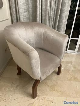 muebles y colchones - Una Butaca forrada de Caoba