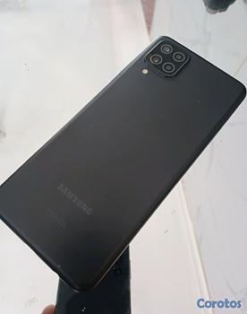 celulares y tabletas - Samsung Galaxy A12
