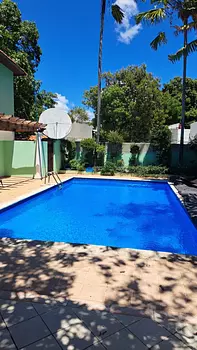casas - Rento casa amplía con piscina y patio