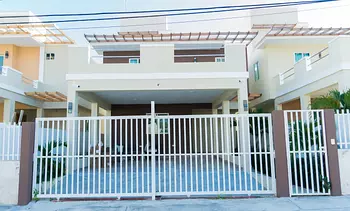 casas vacacionales y villas - Venta de casa  lista en punta cana República Dominicana zona turística 