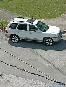 jeepetas y camionetas - Hyundai santa fe 2004 negociable 
